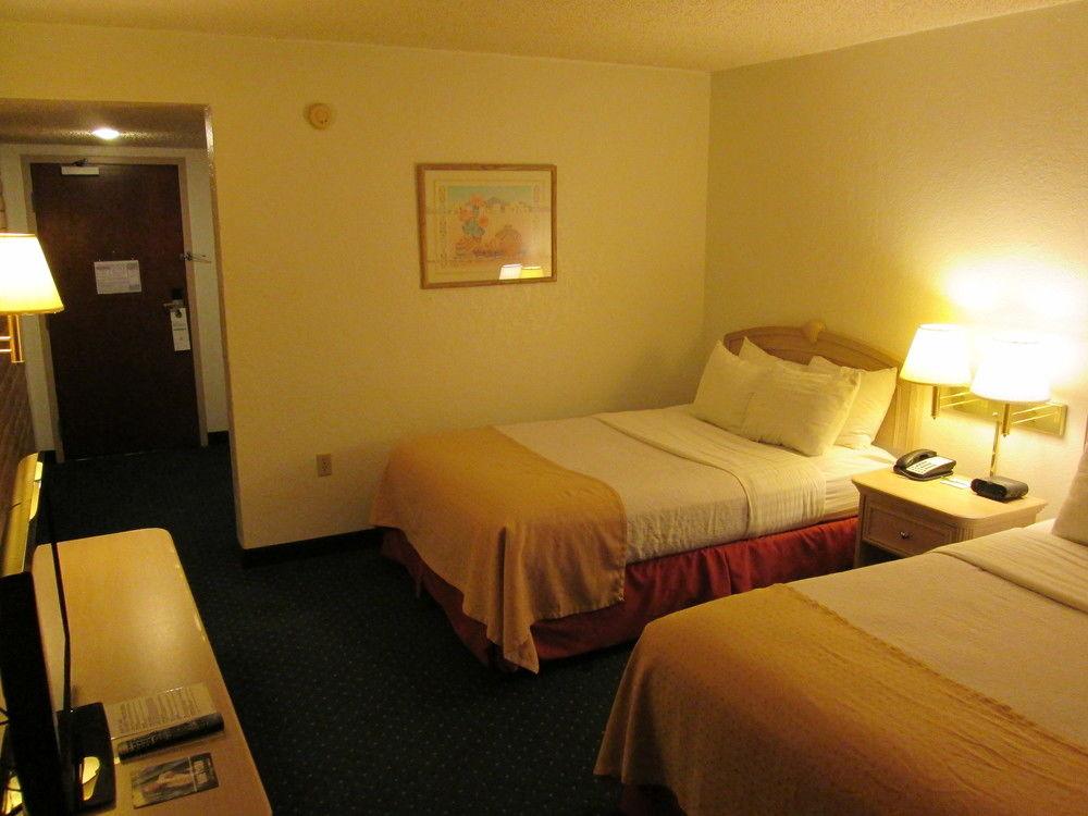 Holiday Inn Canyon De Chelly-Chinle By Ihg Buitenkant foto