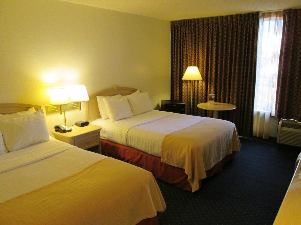 Holiday Inn Canyon De Chelly-Chinle By Ihg Buitenkant foto